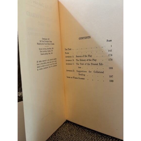 The Yale Shakespeare – 12 Volume Blue Cloth Hardcover Set - Picture 4 of 11